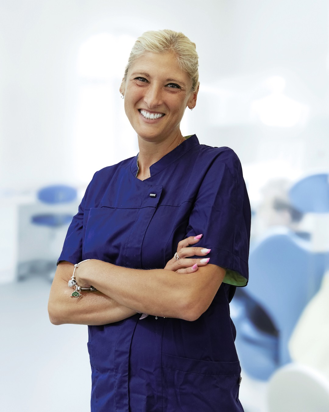 Raffaela Fiorenza studio dentistico balduina e Amelia roma terni implantologia e impianti dentali studio dentistico yacoub Amelia dentista bravo