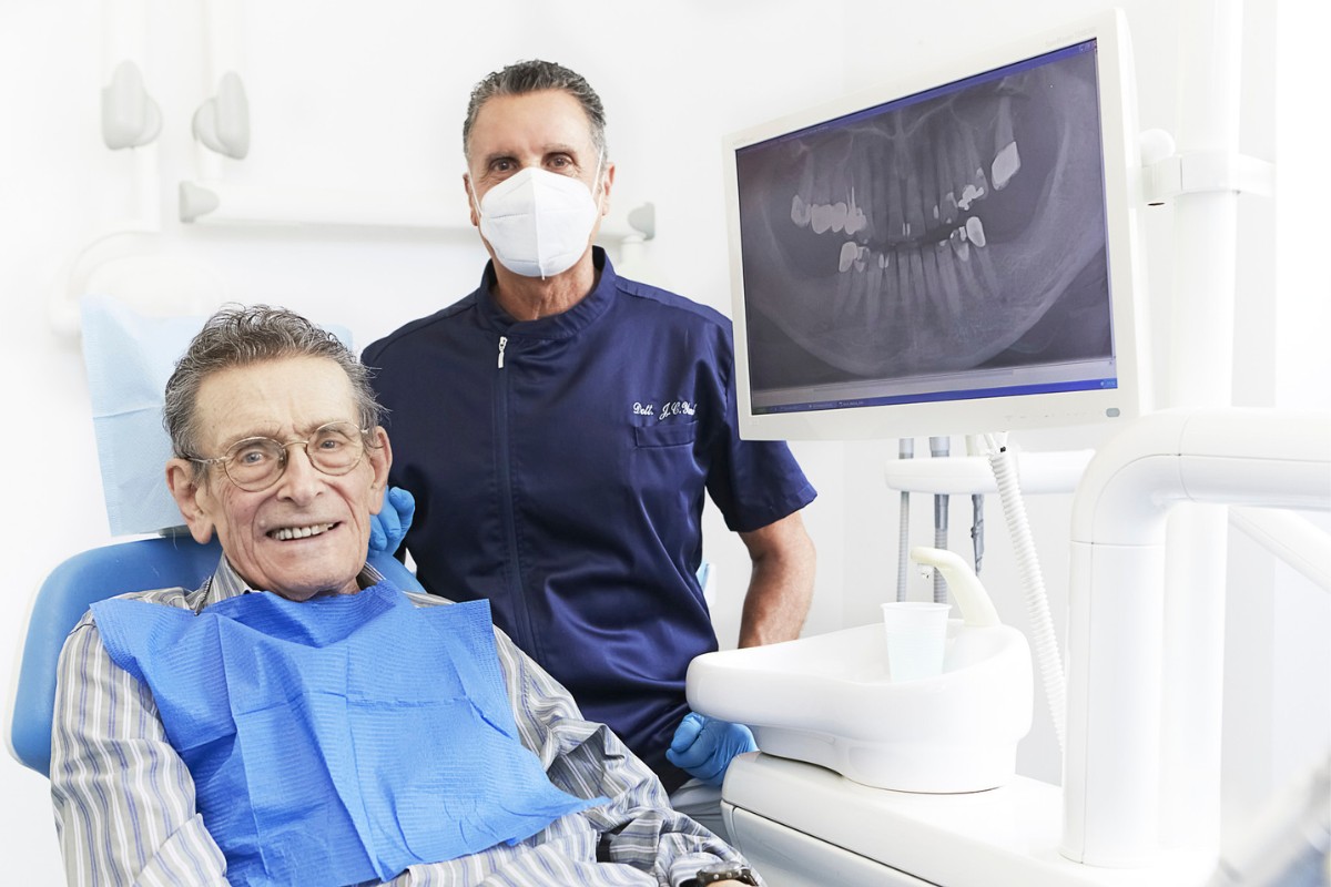 Protesi studio dentistico yacoub dentista balduina impianti dentali roma cure dentali Amelia